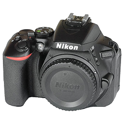 Nikon D5600