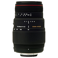 Sigma 70-300mm f/4-5.6 APO Macro AF